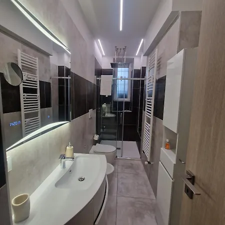 Moderno Di 93 Mq In Zona Turin