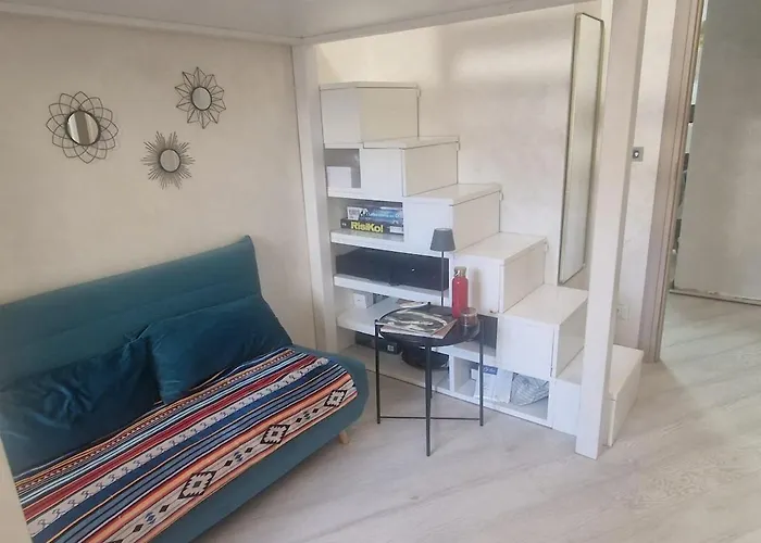 Moderno Di 93 Mq In Zona