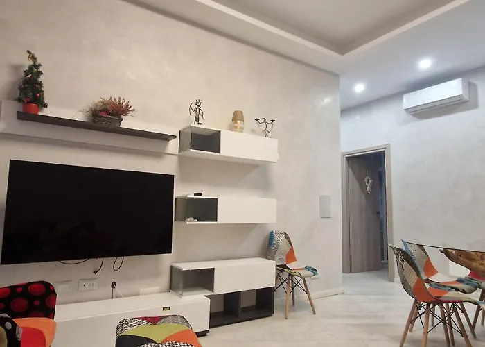 Lejlighed Moderno Di 93 Mq In Zona *